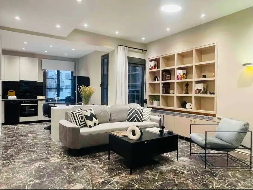 Estia Boutique Apartment - Image 1