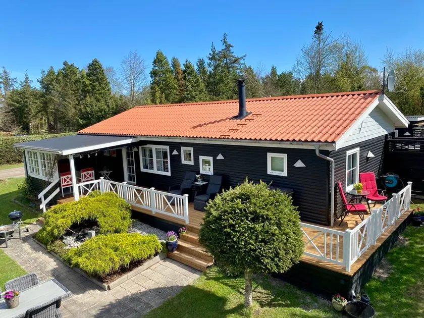 Villa Vendel - summer house with sunny location - Image 1