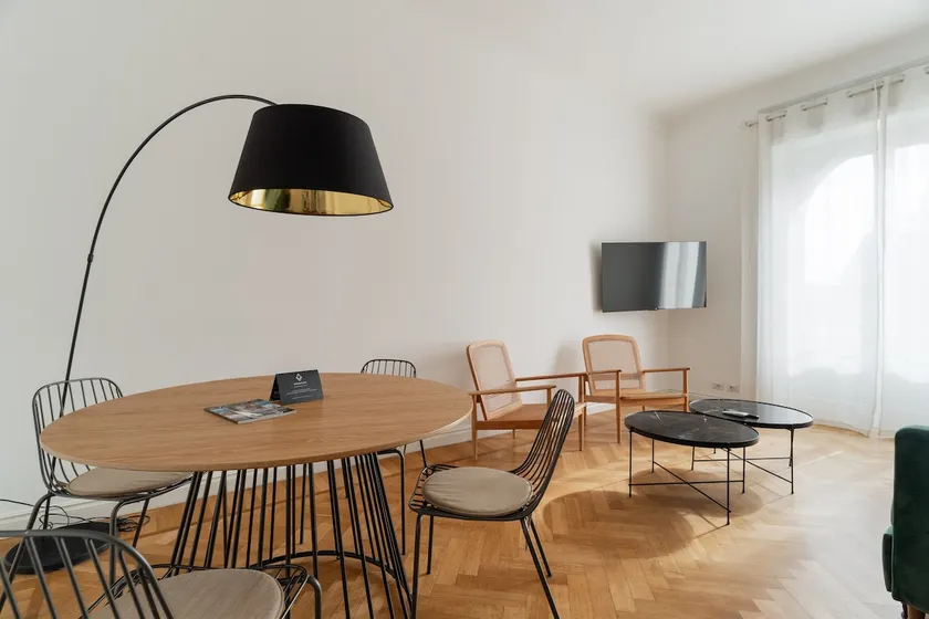 Adelaide 5 | Brera Apartments - Image 1