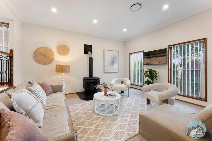 Hilltop Haven - Shell Cove - Image 1