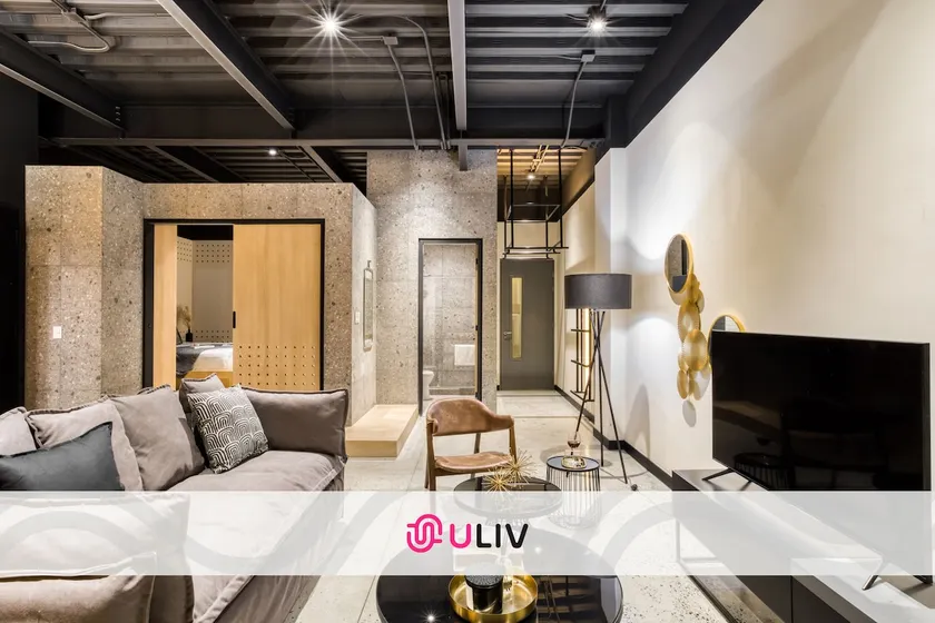 High-design Apt | IndoorPool+Gym+Business Lounge - Image 1