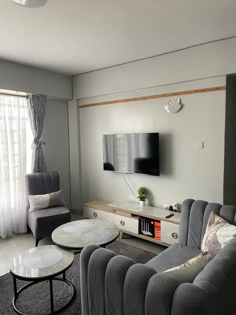Chic Stay | Bright & Cozy 2 bdrm - Image 1