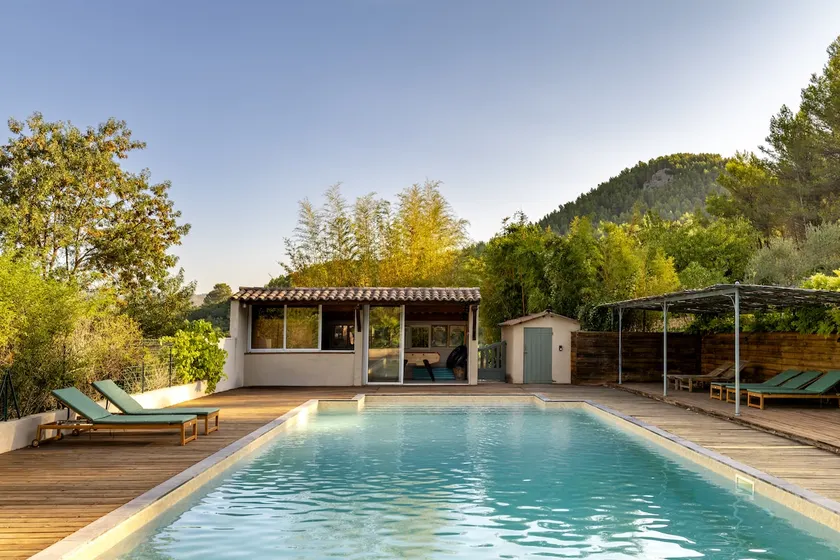 Rosemary | Guest House on Domaine de La Parette - Image 1