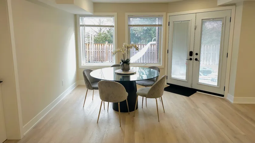 Modern spacious 2 bdrm apartment - Image 1