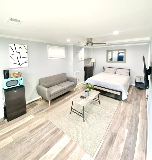 Private Walk Out Guest Suite - Image 1