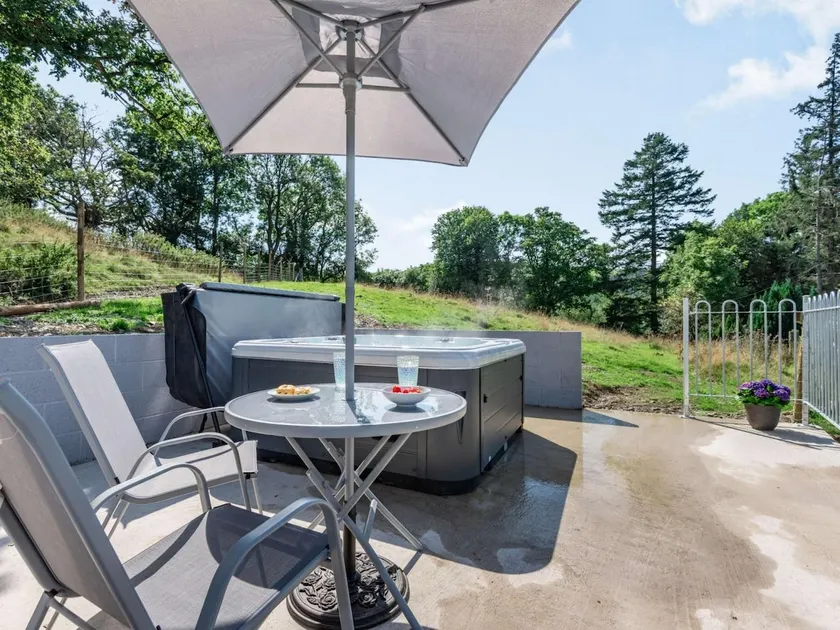 1 Bed in Machynlleth oc-85207 - Image 1
