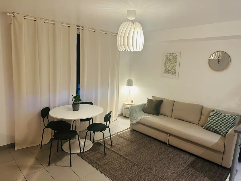 Nanterre city RER A, 2 p spacious and charming - Image 1