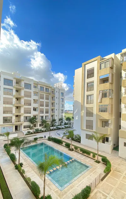 Cozy Apartment Near Airport - Image 1