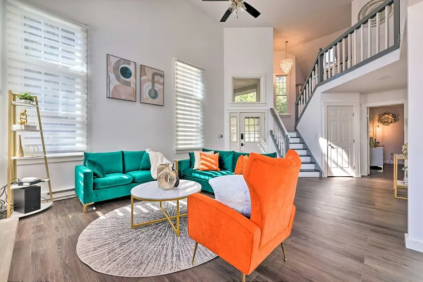 Brand New Modern-Chic Townhome with Deck! - Image 1
