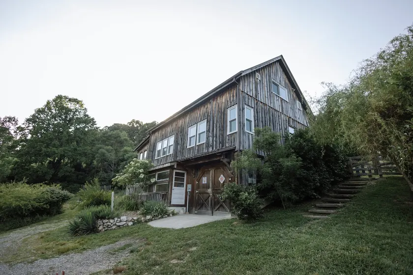 Guest House on Homestead near Floyd/Blacksburg - Image 1