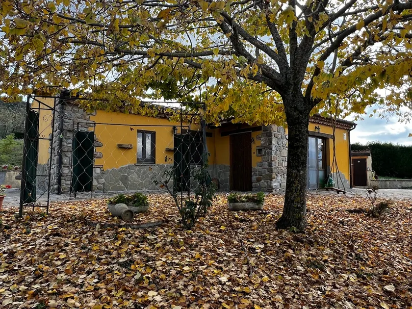 Country house in Pollino Park - Image 1