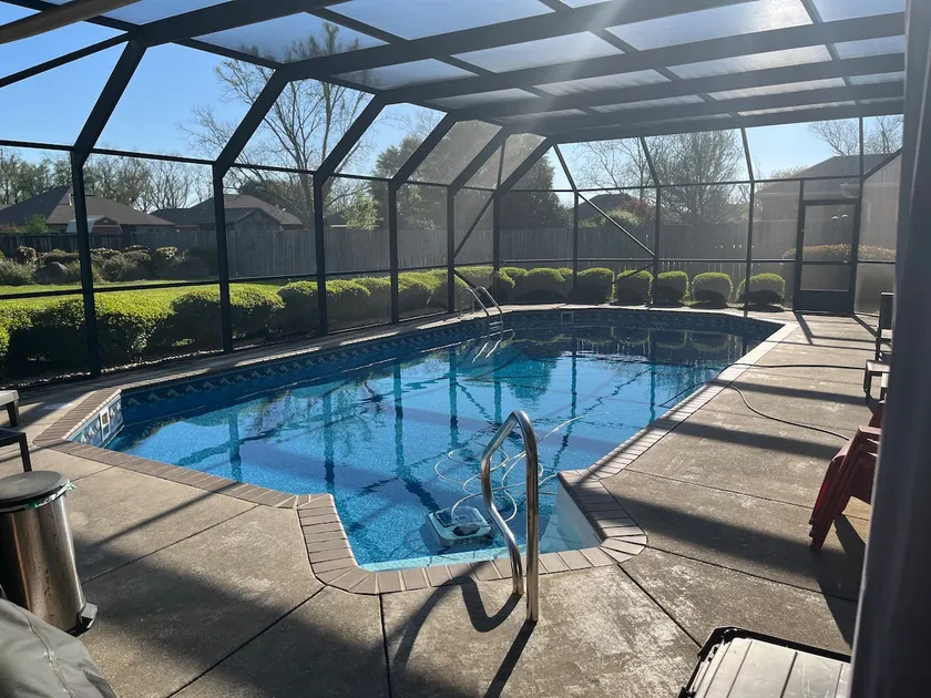 Private Pool. Sleep 20 - Image 1