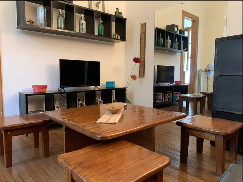 Charming period flat in the heart of San Telmo - Image 1