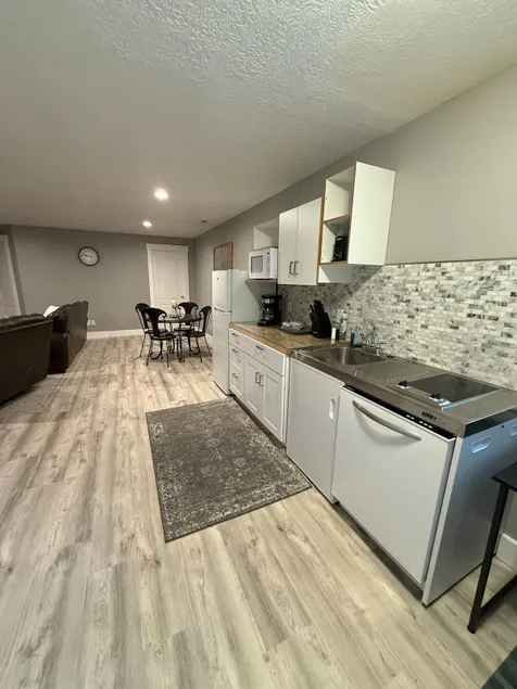 Millville Charming Suite - Image 1