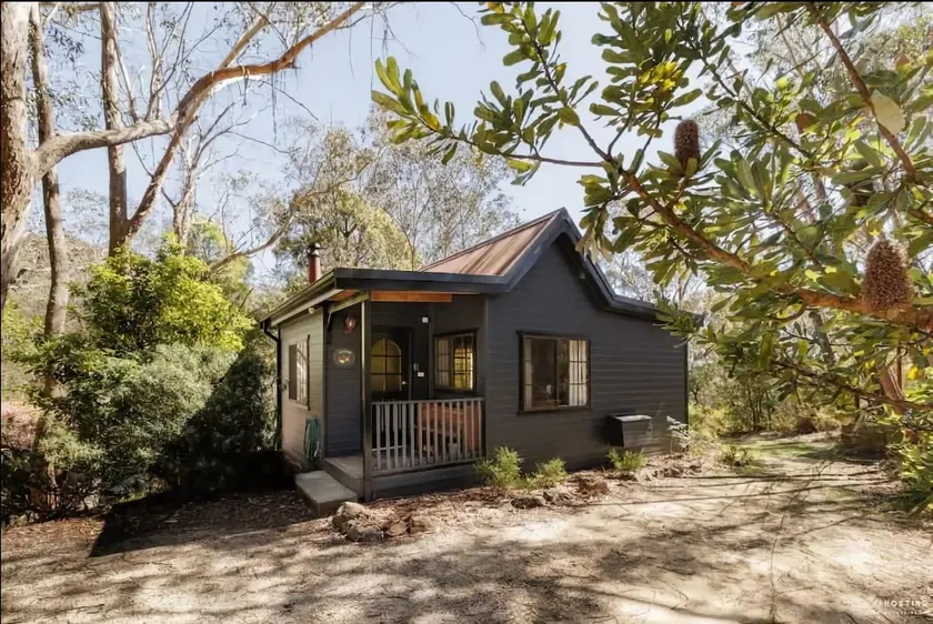 Romantic Tricklebeck Spa Cottage - Image 1