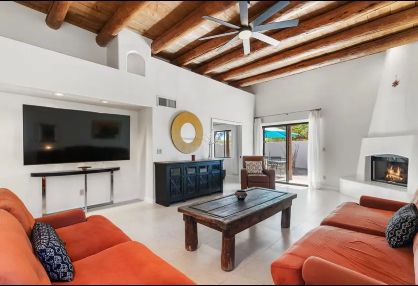 Stunning house - great location - Image 1