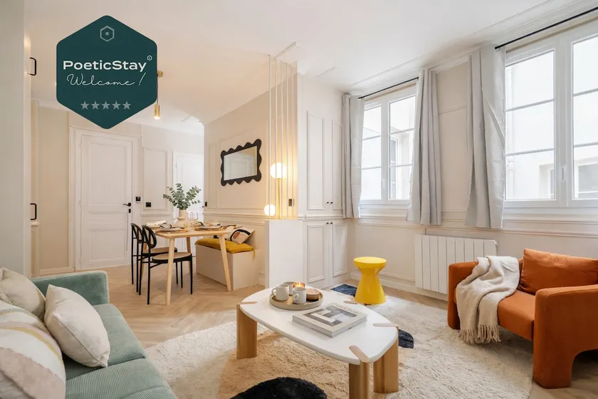 PoeticStay - Louvre - Suite Apollinaire - Image 1