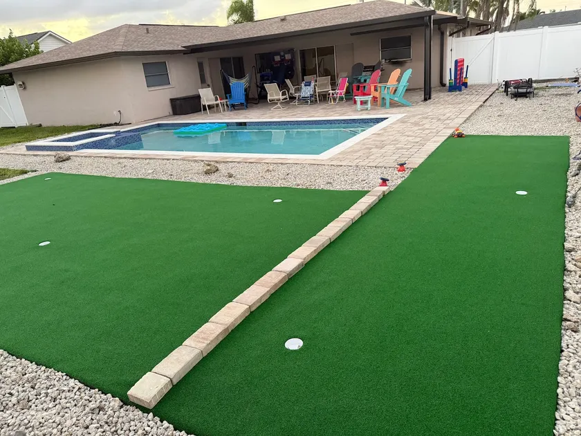 Putt putt house 4 beds/2baths/heated pool/Jacuzzi - Image 1