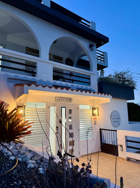 Vista Hermosa Apartment Peaceful Retreat - Image 1