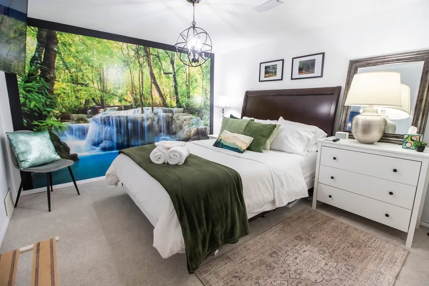 Free Parking-Dog Friendly-0.4mi OWU-Full Kitchen - Image 1