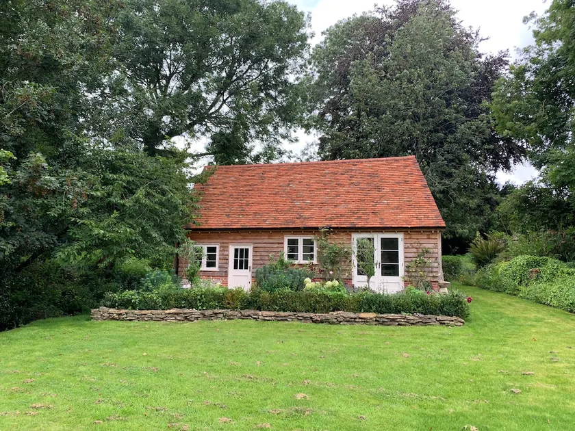 The Little Barn - Image 1