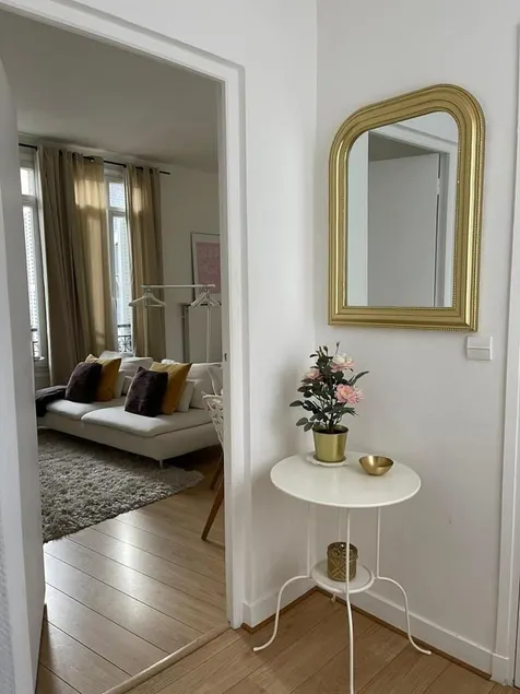 Beautiful apartment in the historic center - Image 1