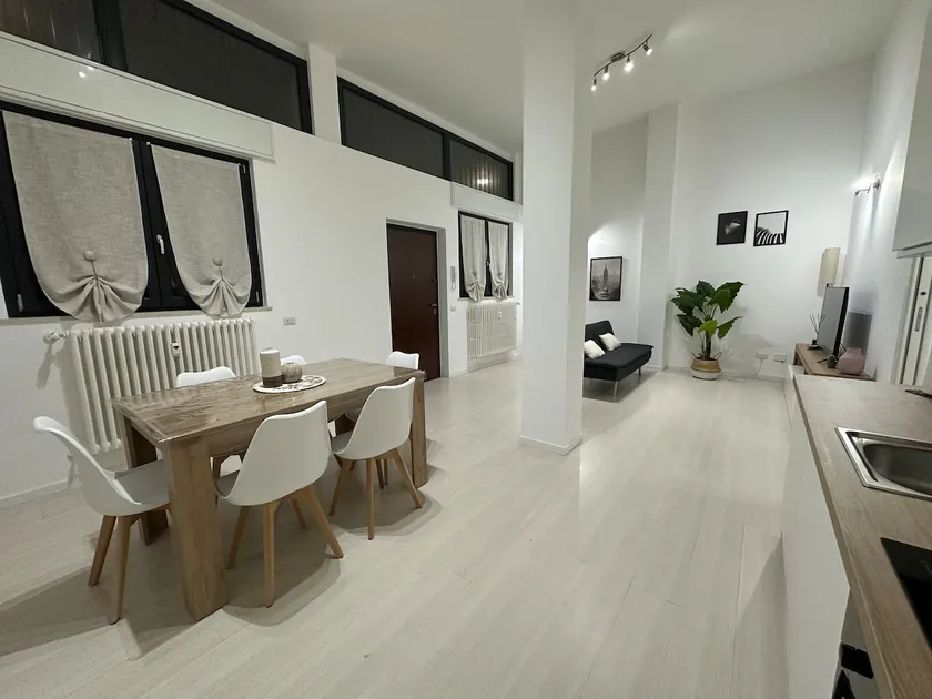 Comfortable flat to visit Milan - Image 1