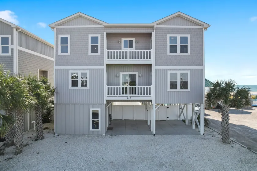 Isle Oasis. Oceanfront, Elevator, Heatable Pool - Image 1
