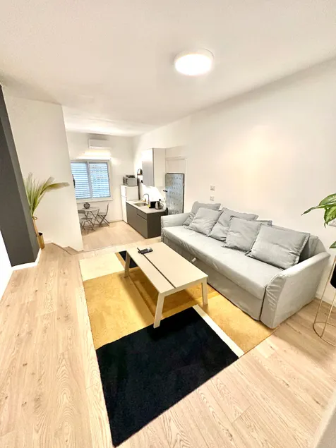 New 1bdr lovely Florentin - Image 1