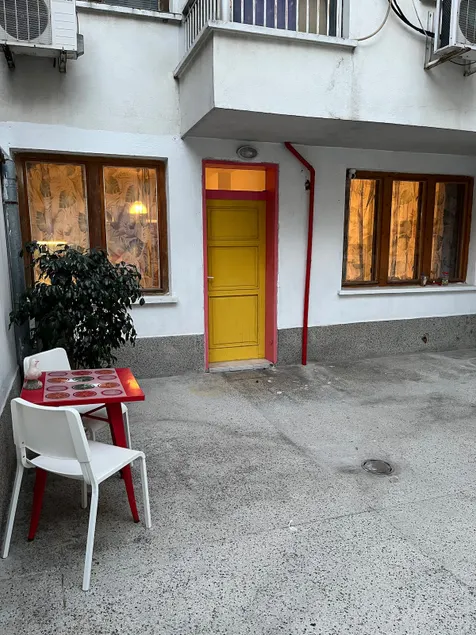Comfy apartment in the heart of Varna - Image 1