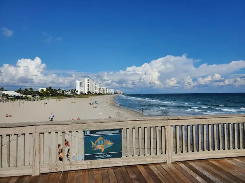 Just a walk to the beach! - Image 1