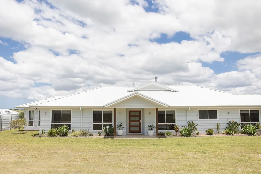 Whylder Ridge - Riverfront Home in Seelands - Image 1