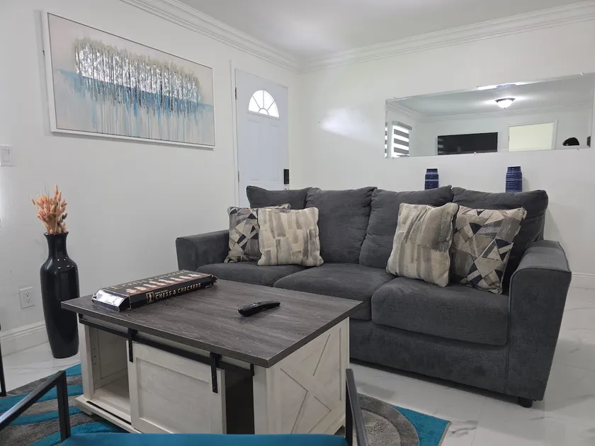 Cozy Downtown Lake Mary House - Image 1