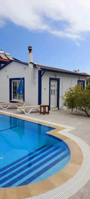 pomegranate cottage & swimming pool Lapta - Image 1