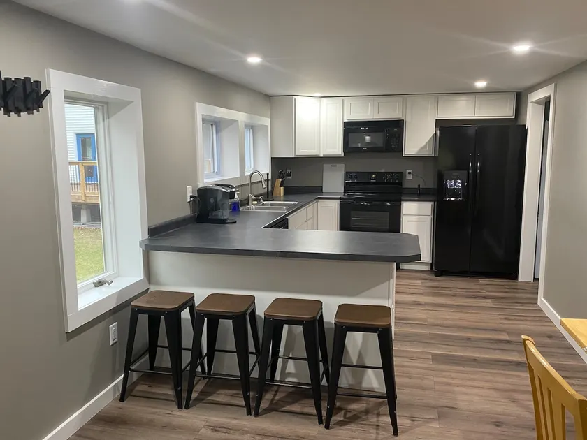 Renovated East Middlebury House - Image 1