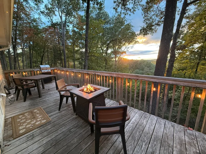 Shenandoah Twilight | Hot Tub + Sunset Views - Image 1