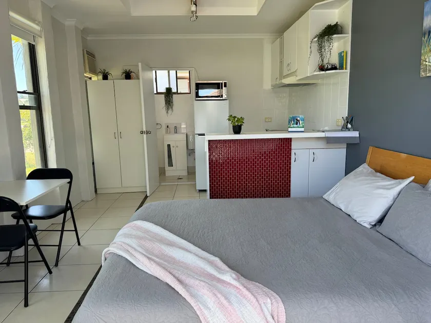1-Bed Studio - Beach, Bay, River - Image 1
