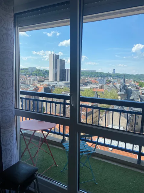 Panoramic view • 87 m² • City center • 2 Balconies - Image 1