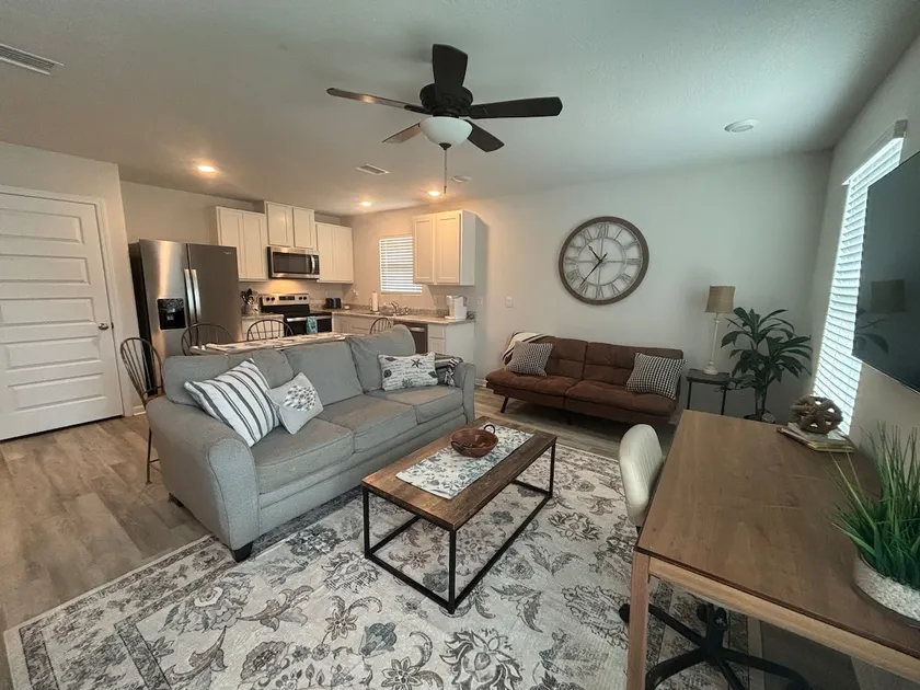Pensacola Quiet Cozy Abode - Image 1