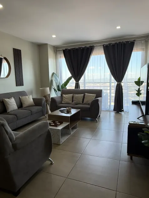 The Flats Condo - La Vista - Salvador Del Mundo - Image 1
