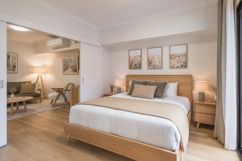 The Northbridge Oasis | Boutique City Retreat - Image 1
