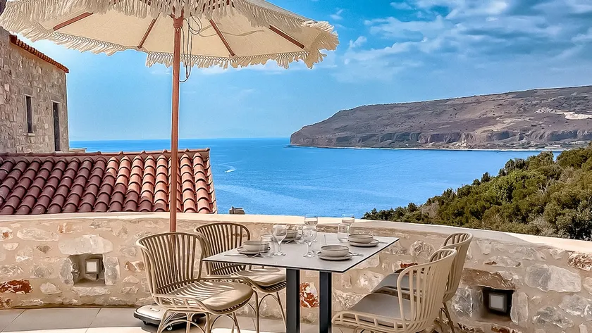 Seaview I Pool I Terrace I 3 Rooms I Kitchen - Image 1