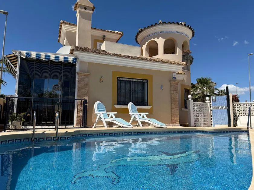Detached Villa with private pool VT-504665-A - Image 1