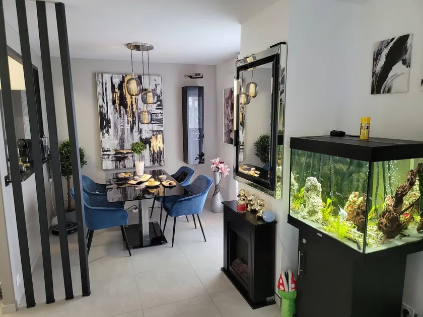 Modern new apartment + parking, Geneva - Image 1