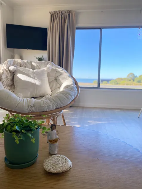 Sunflower Cottage - Lake View - Image 1
