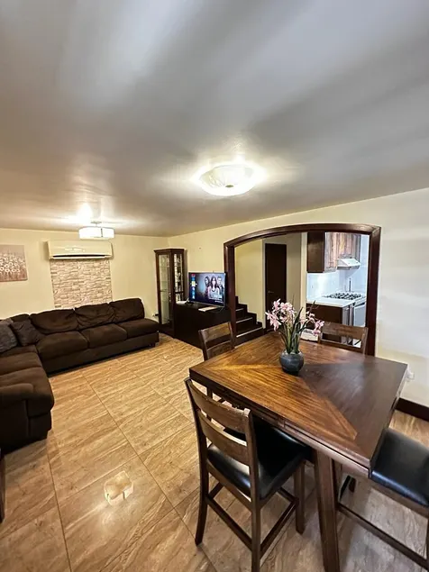 3 BR - Cozy & Quiet Apartment - Image 1