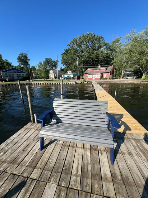 Cozy Lake cottage with private Dock - Image 1