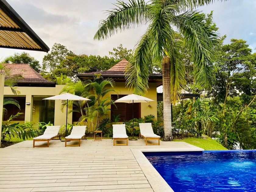 Luxury House in Nature Reserve - Image 1