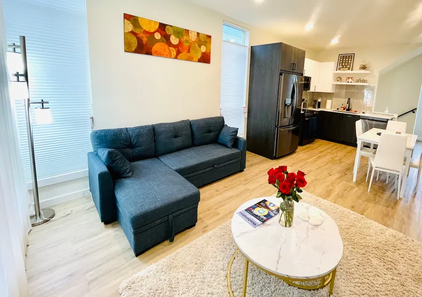 New Seattle Townhome with Lake View and Parking - Image 1