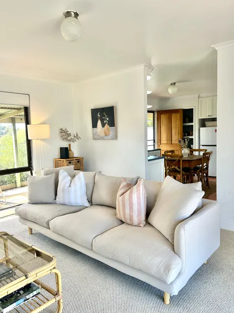 Cosy Home Away From Home - Image 1